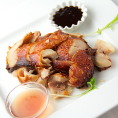 香港風鶏もも肉のパリパリ揚げ　(薄皮包み)